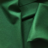 grüner Wollstoff für Vorhänge