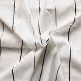 Gardinenstoff mit grauen Streifen