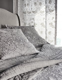 Stickerei Erdbeerdieb leinen beige