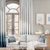 Edle Vorhänge mit blauen Farbverläufen