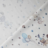 Hunde und Katzen auf extrabreiten Dekostoff  in  der Farbe blau