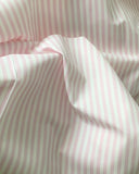 niedlicher Baumwollstreifen in rosa
