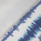 Batik Stoffe mit blauen Farben