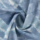 Bio Baumwolle mit Zackenmuster in der Farbe blau